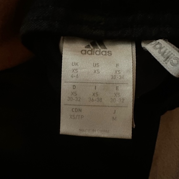 Adidas joggers - Picture 4 of 4
